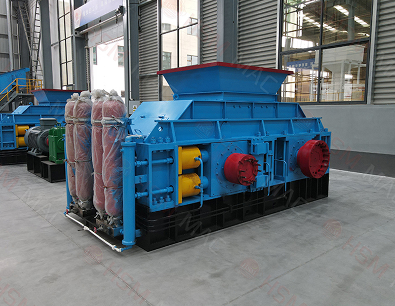 白云石破碎機，液壓對輥破碎機，大型對輥破碎機價格，對輥制砂機廠家
